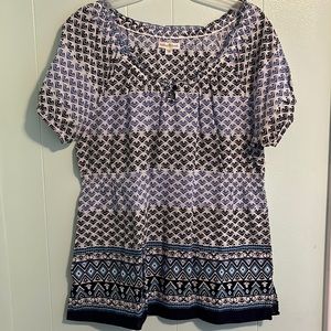 Healing Hands Women’s Scrub Top